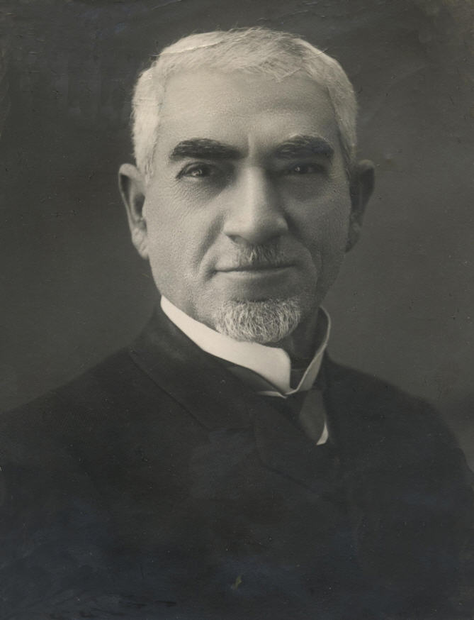 Նար-Դոս (Միքայել Հովհաննիսյան)