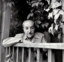 ԱՎԵՏԻՔ ԻՍԱՀԱԿՅԱՆԻ ՊՈԵՄՆԵՐԸ