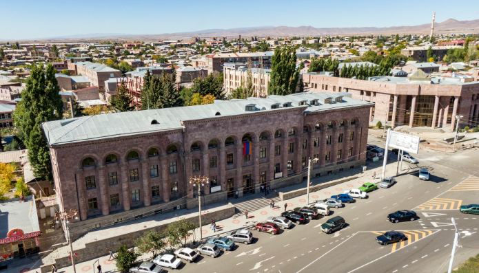 Հայաստանի գեղարվեստի պետական ակադեմիայի գրադարան